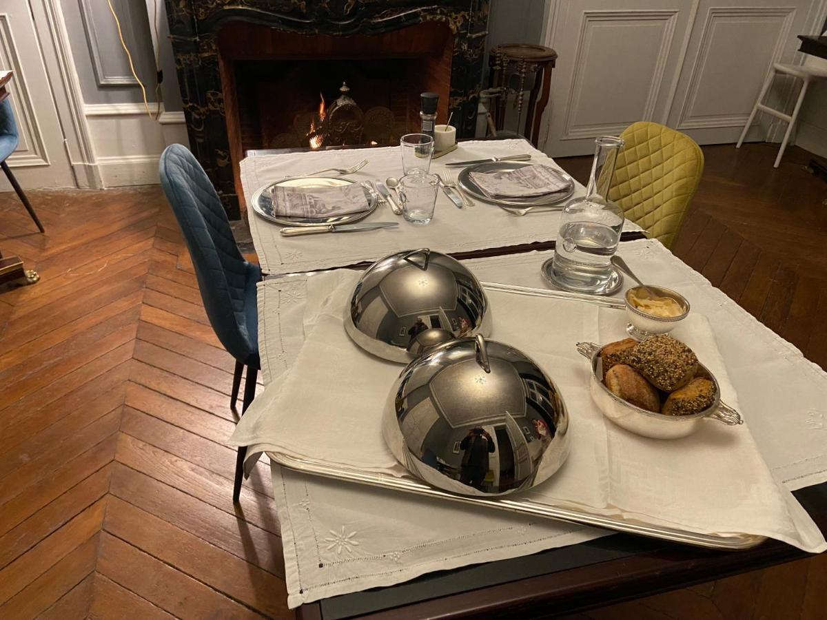 Bed and Breakfast La Grande Carree Saint-Cyr-sur-Loire Zewnętrze zdjęcie