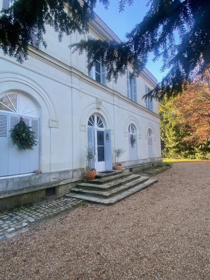 Bed and Breakfast La Grande Carree Saint-Cyr-sur-Loire Zewnętrze zdjęcie