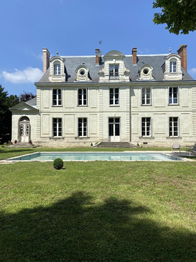 Bed and Breakfast La Grande Carree Saint-Cyr-sur-Loire Zewnętrze zdjęcie