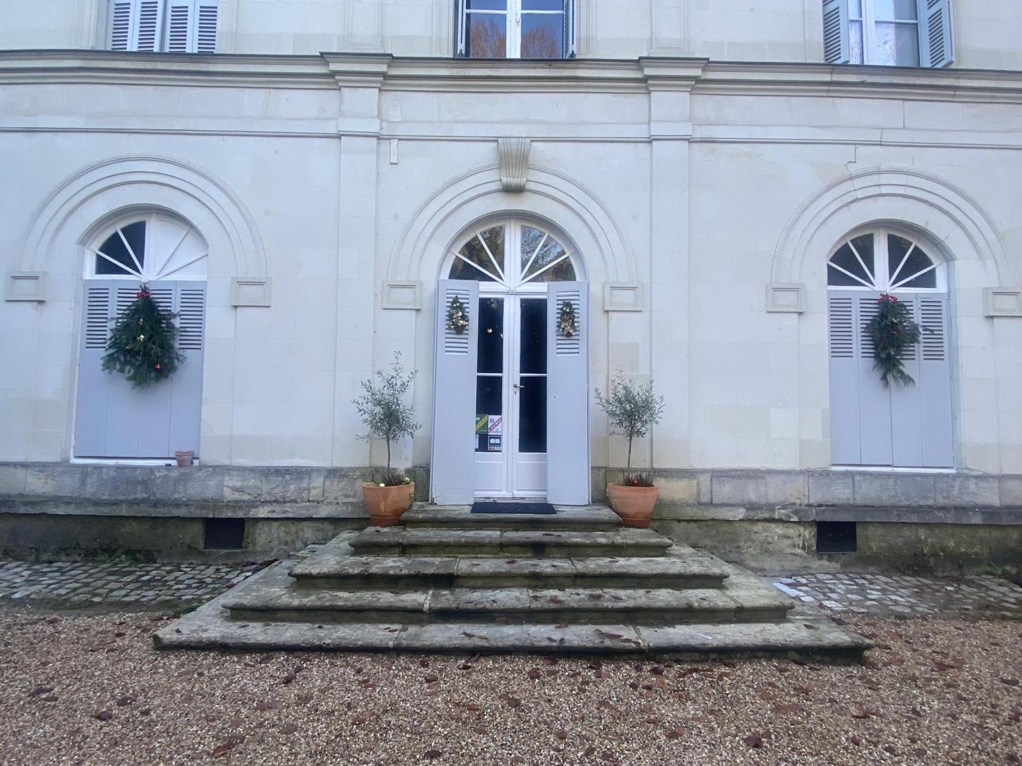 Bed and Breakfast La Grande Carree Saint-Cyr-sur-Loire Zewnętrze zdjęcie