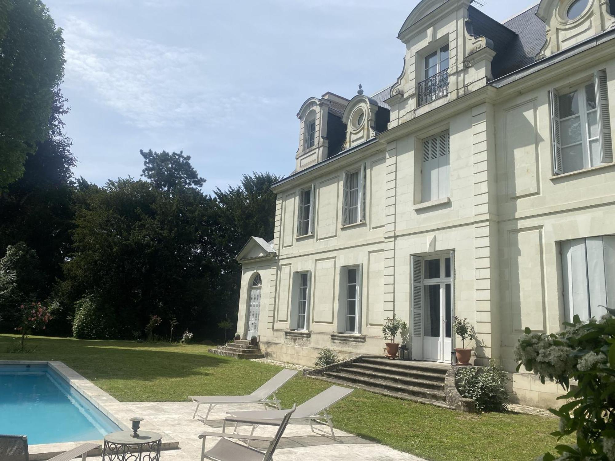 Bed and Breakfast La Grande Carree Saint-Cyr-sur-Loire Zewnętrze zdjęcie