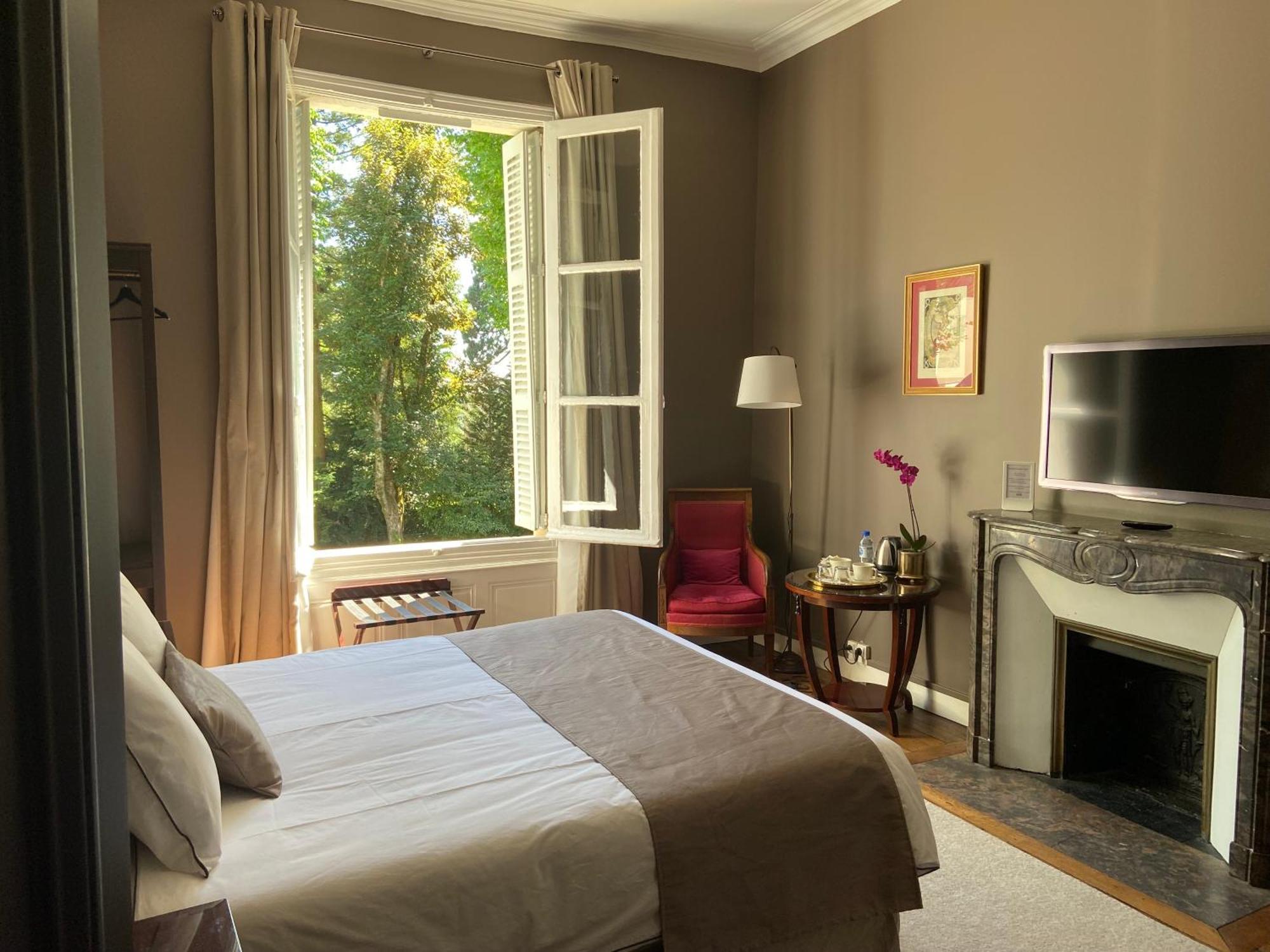 Bed and Breakfast La Grande Carree Saint-Cyr-sur-Loire Pokój zdjęcie