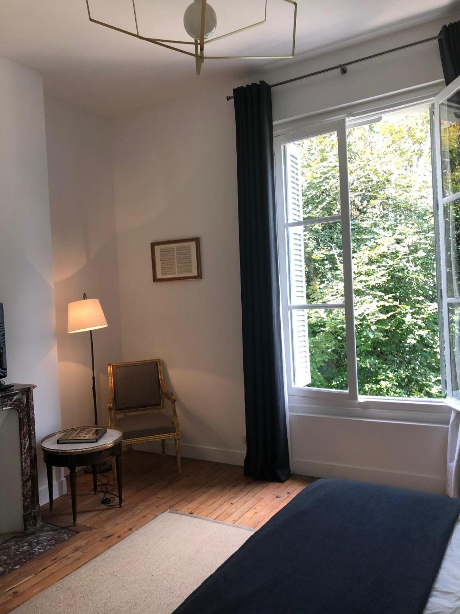 Bed and Breakfast La Grande Carree Saint-Cyr-sur-Loire Zewnętrze zdjęcie